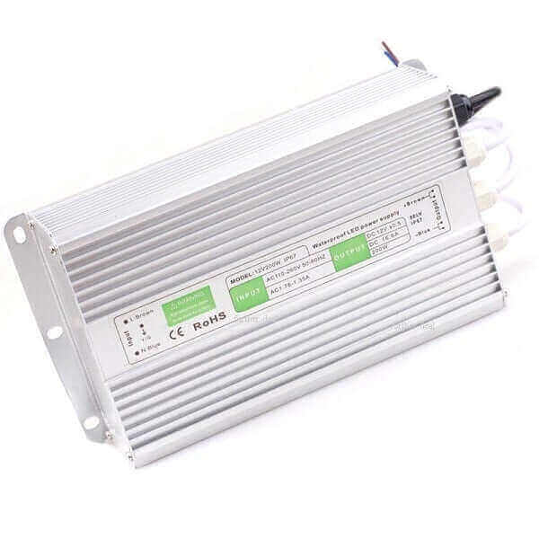 Alimentation étanche IP67 de 12 V CC à 110 - 240 V CA