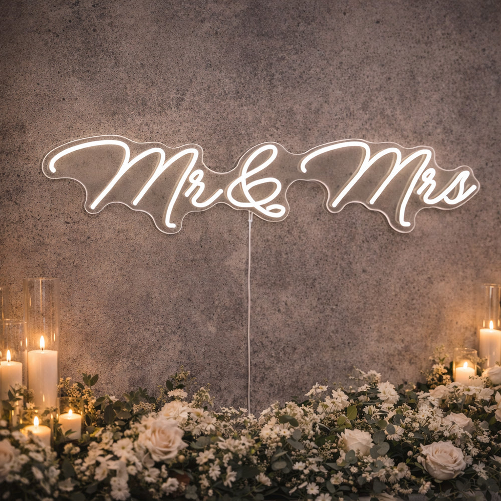 Mr & Mrs lideró el letrero de neón - Hecho en Londres Wedding Neon Signs