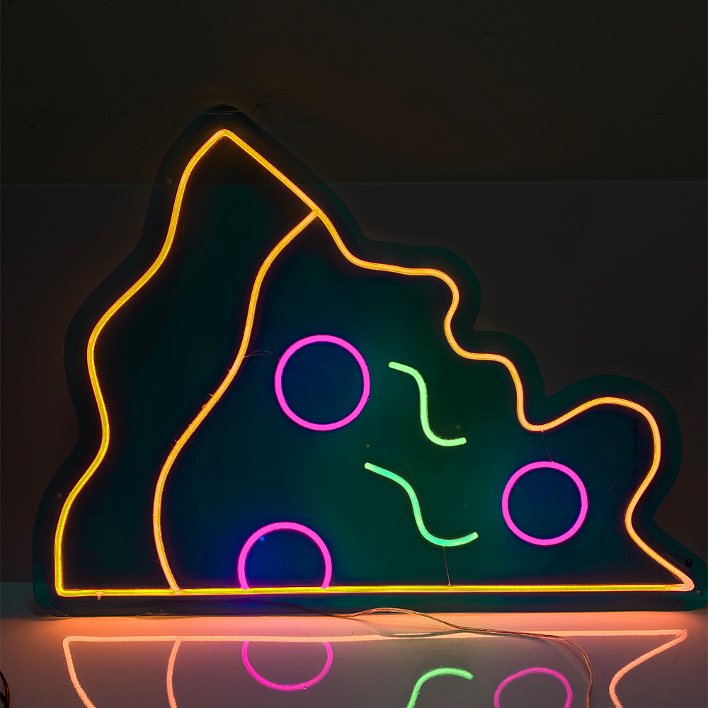 LED-Leuchtreklame „Pizza RS“.